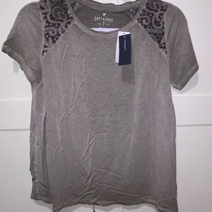 american eagle soft shirt sleeved tee